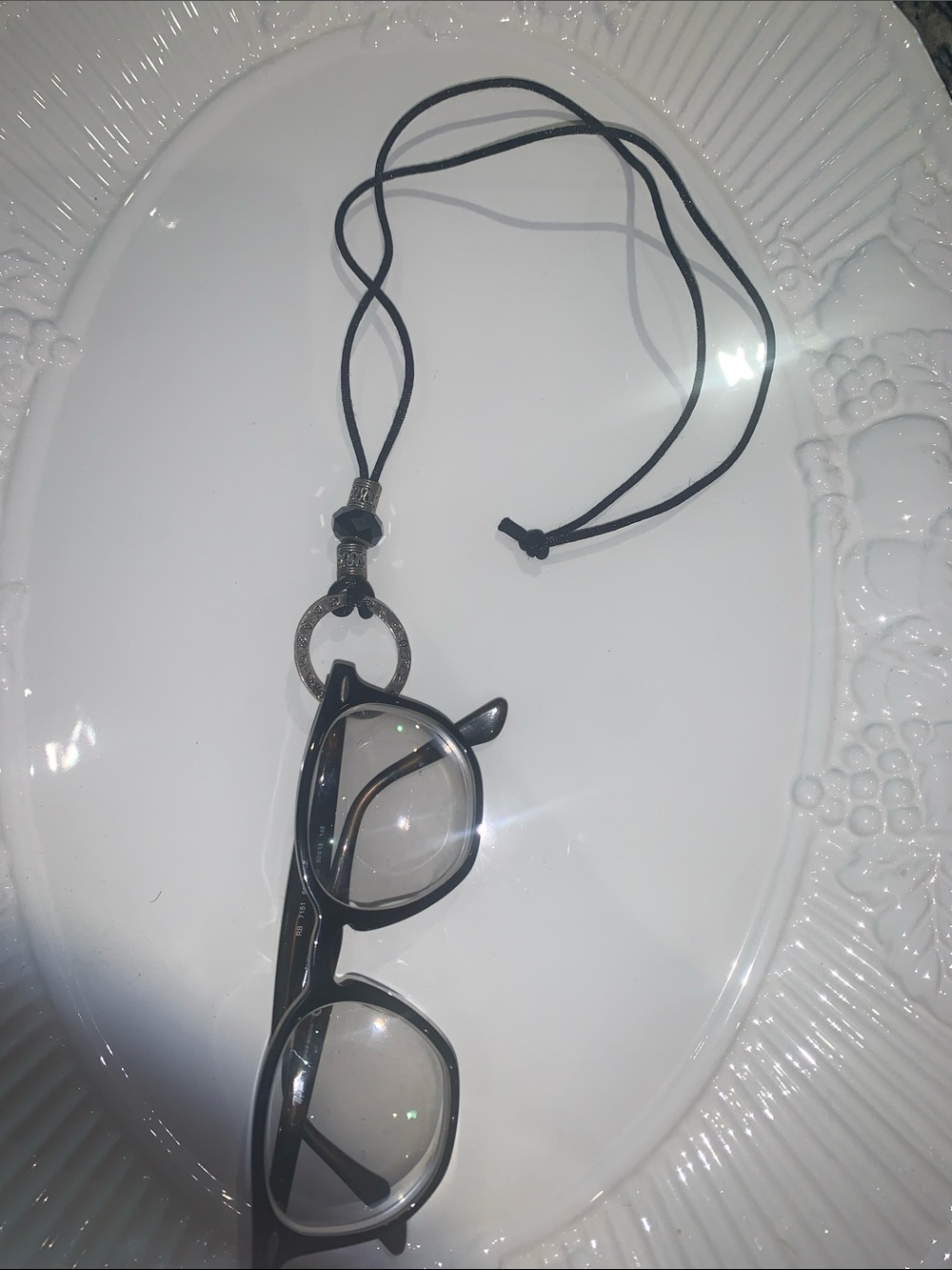 Black Eyeglass Necklace Holder Pendant for Men